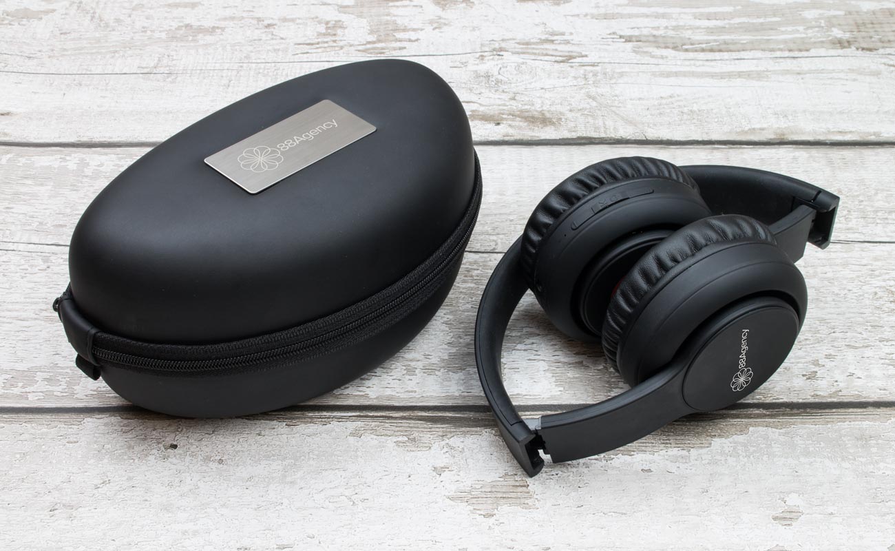 Mambo - Bulk Buy Headphones gallery thumbnail