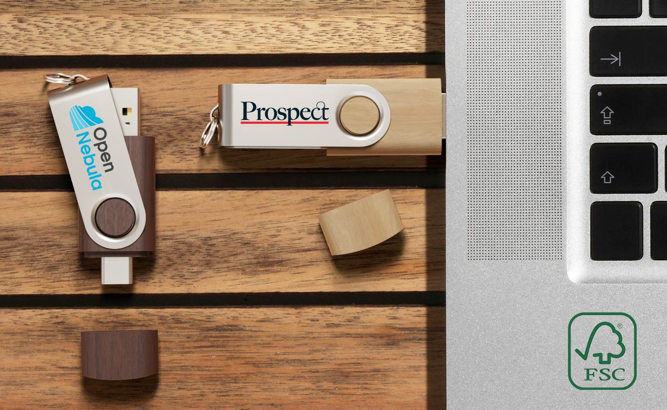 Twister Go Wood USB Flash Drive